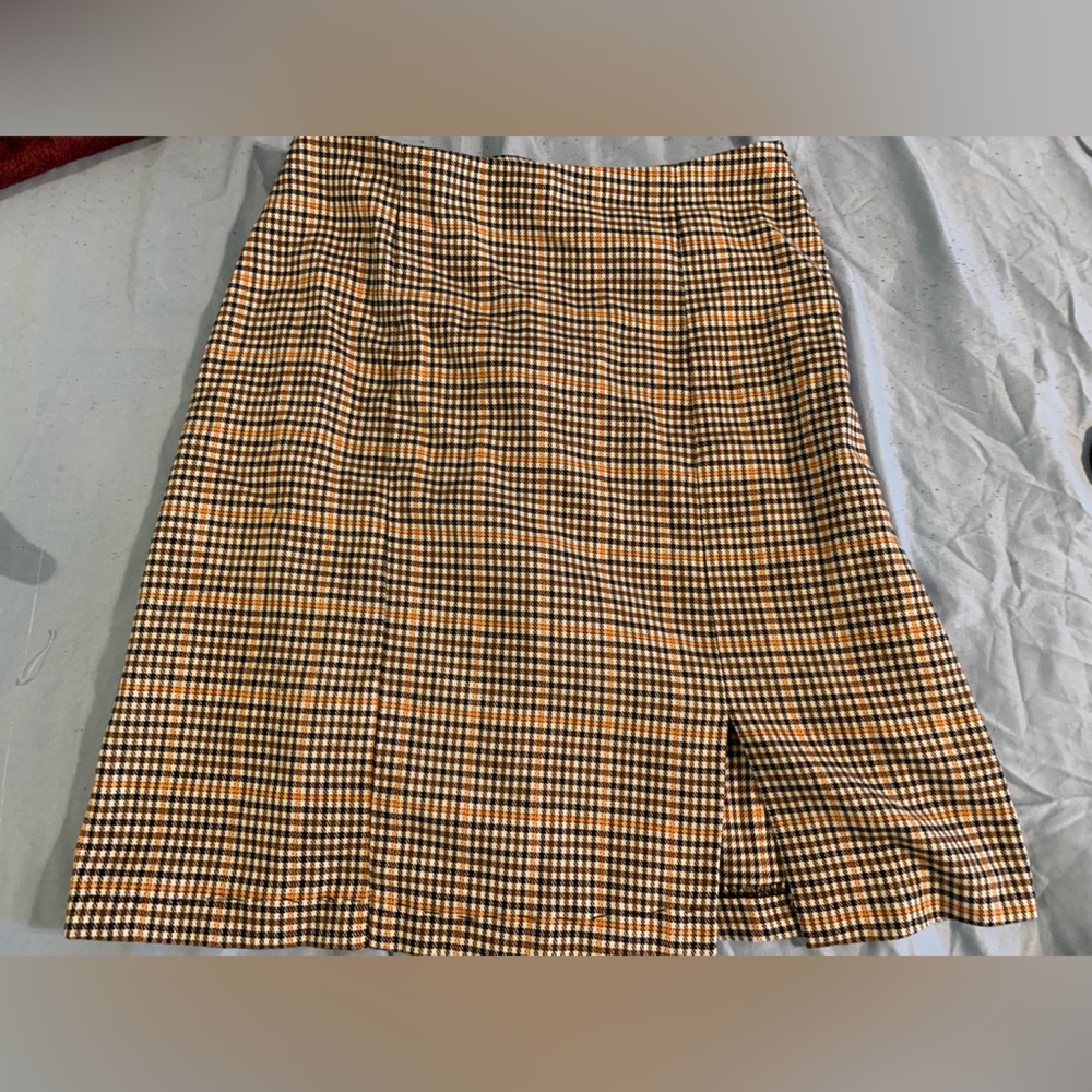 Plaid skirt (orange, white, brown, black)